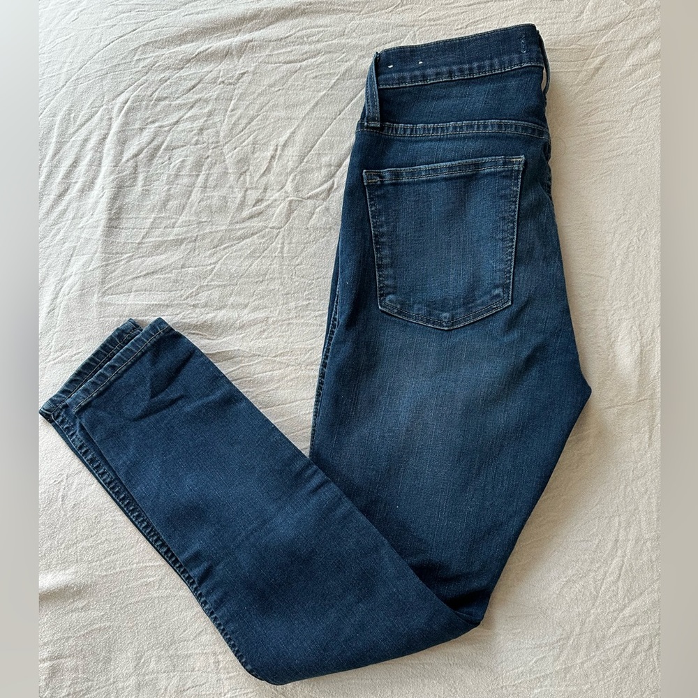 Madewell high-rise dark blue skinny jeans